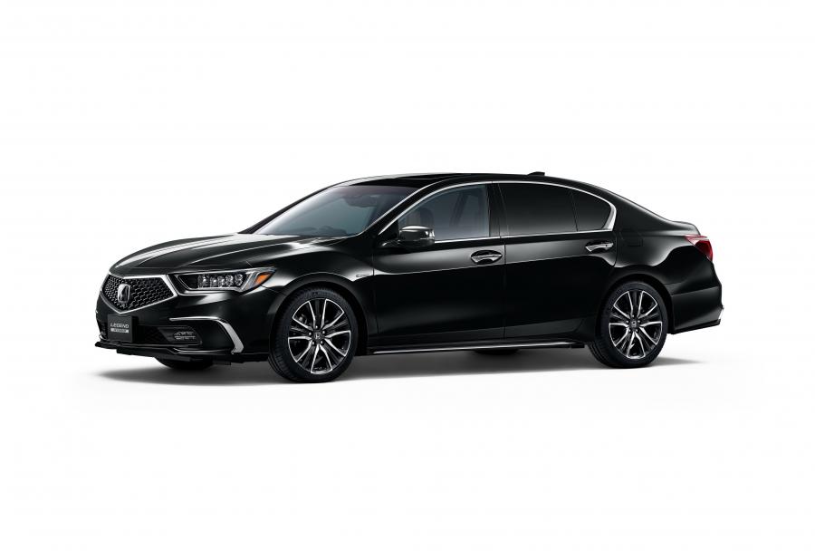  Honda Legend Hybrid 2017 года  (фото 12 из 16)